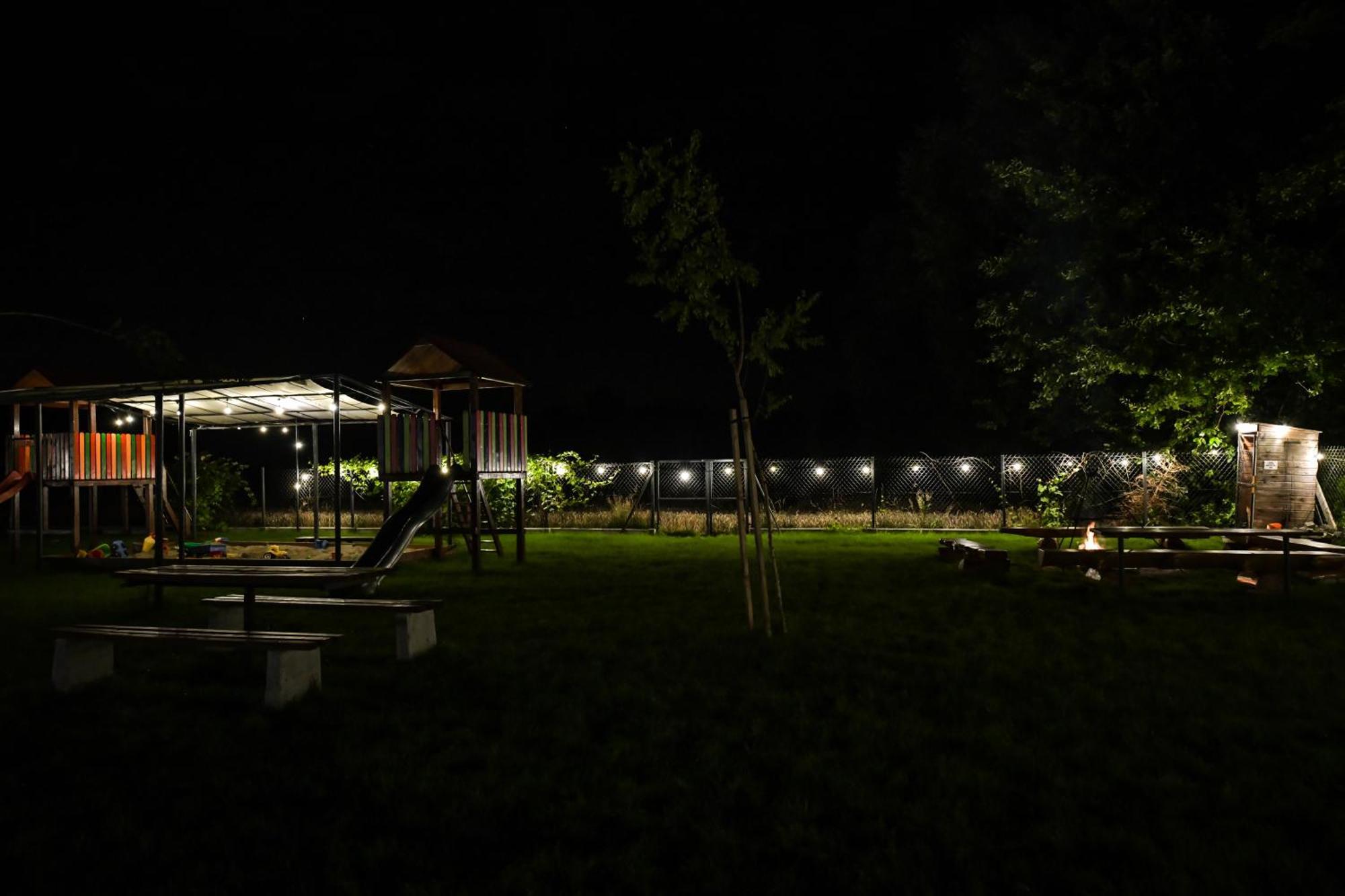 KempingZator Apartamenty Luaran gambar