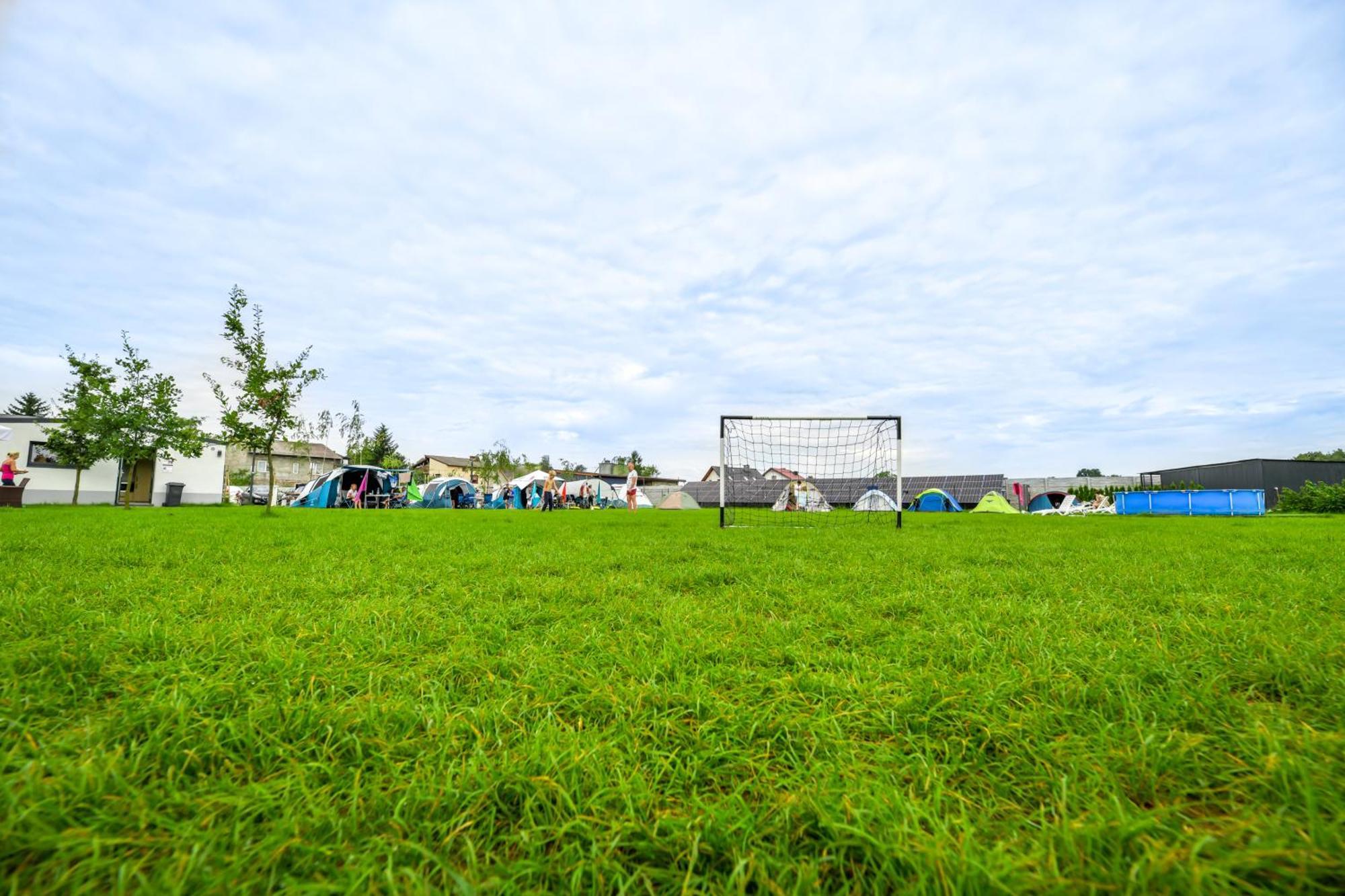 KempingZator Apartamenty Luaran gambar