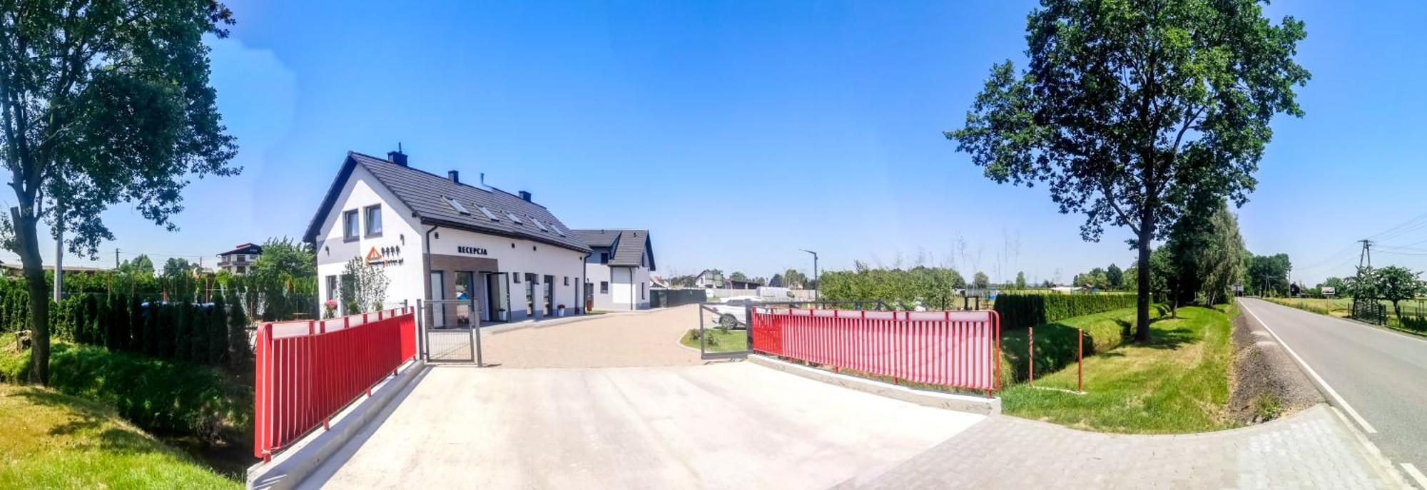 KempingZator Apartamenty Luaran gambar